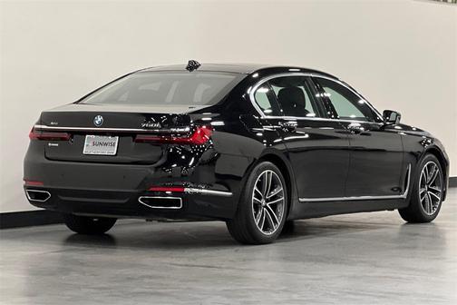 2022 BMW 750 i xDrive