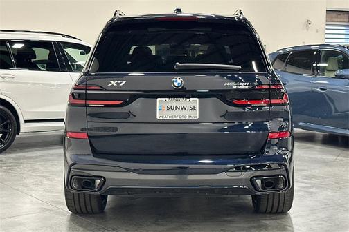 2026 BMW X7 xDrive40i