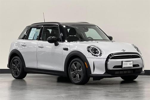 2023 MINI Hardtop Cooper
