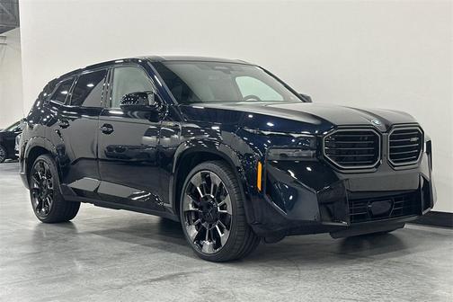 2024 BMW XM Base