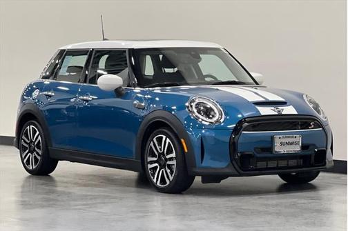 2024 MINI Hardtop Cooper S