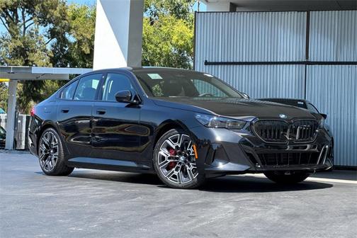 2026 BMW 550e xDrive