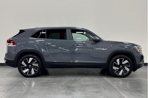 2024 Volkswagen Atlas Cross Sport 2.0T SE w/Technology 4MOTION