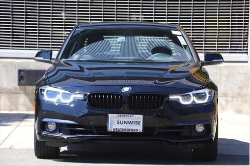 2018 BMW 330 330i