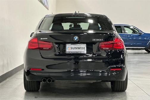 2018 BMW 330 330i