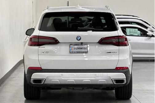 2022 BMW X5 PHEV xDrive45e