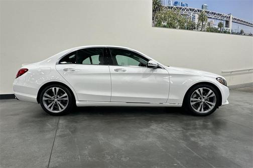 2016 Mercedes-Benz C-Class C 300