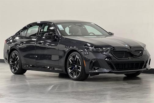 2025 BMW i5 M60