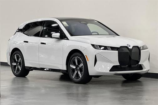 2026 BMW iX xDrive60