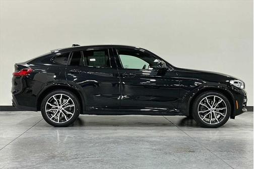 2021 BMW X4 xDrive30i