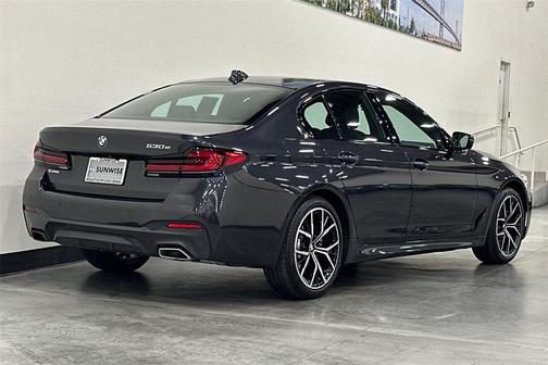 2021 BMW 530e Base