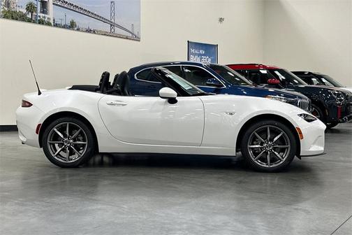 2022 Mazda MX-5 Miata Grand Touring