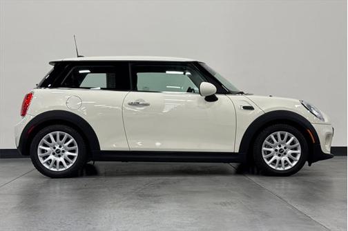 2015 MINI Hardtop Cooper