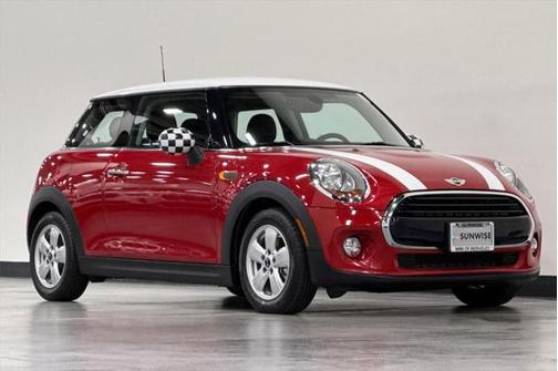 2016 MINI Hardtop Cooper