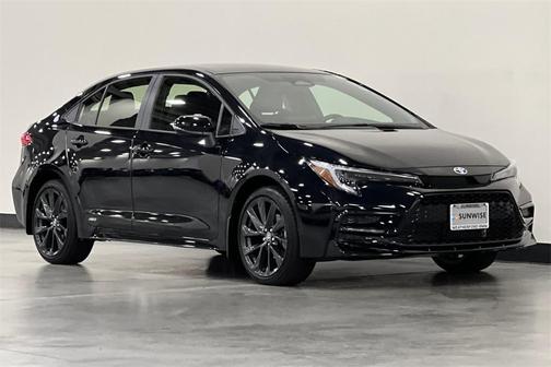 2025 Toyota Corolla Hybrid SE