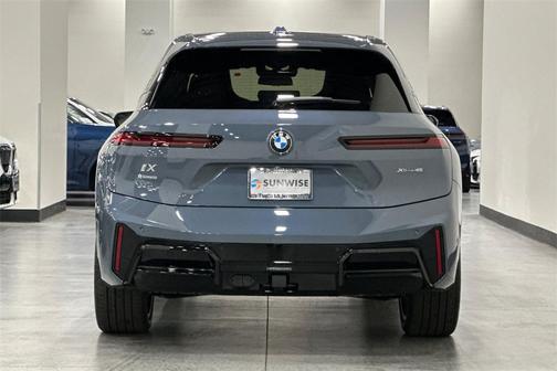 2026 BMW iX xDrive45