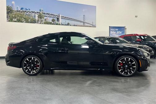 2025 BMW M440 i xDrive