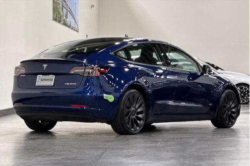 2023 Tesla Model 3 Performance