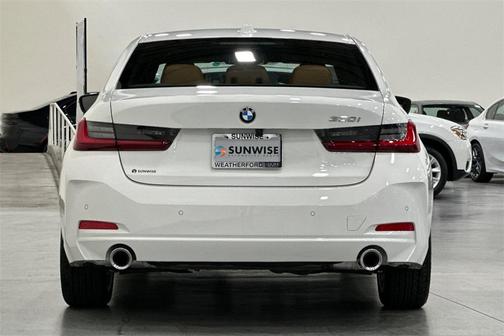 2025 BMW 330 i