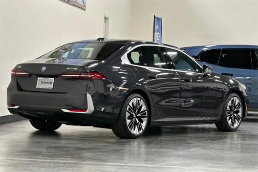 2026 BMW i5 eDrive40