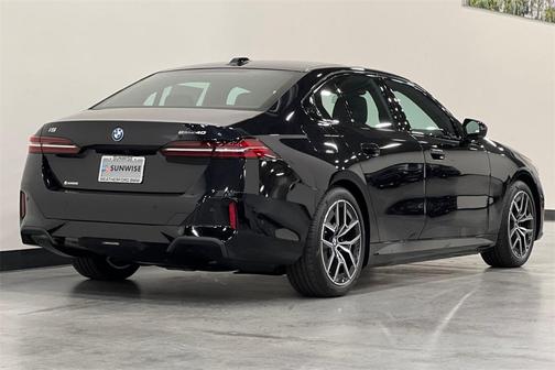 2026 BMW i5 eDrive40