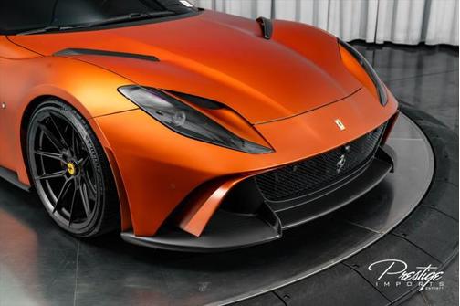 2018 Ferrari 812 Superfast Base