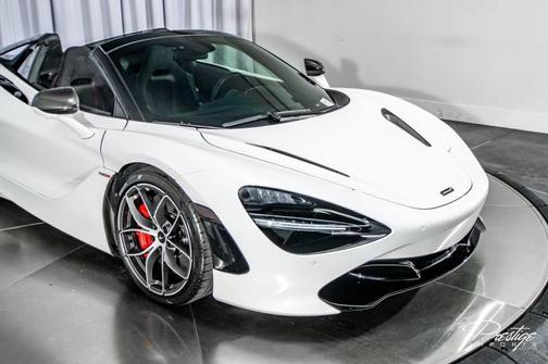 2022 McLaren 720S Base