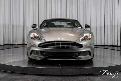 2015 Aston Martin Vanquish Base