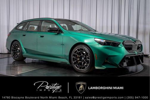 Isle of Man Green Metallic 2025 BMW M5 Base