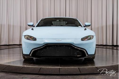 2020 Aston Martin Vantage Base