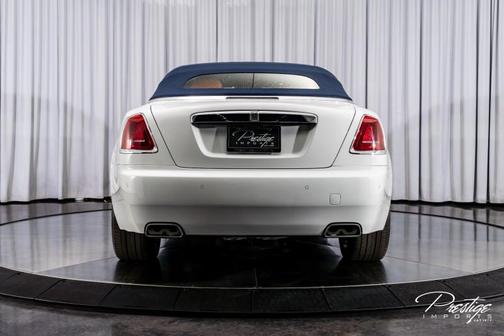 2020 Rolls-Royce Dawn Base