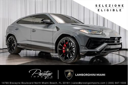 2023 Lamborghini Urus S