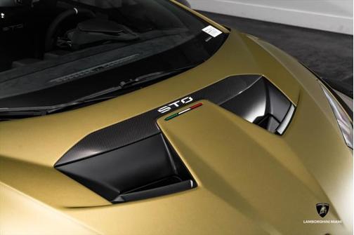 2023 Lamborghini Huracan STO Coupe