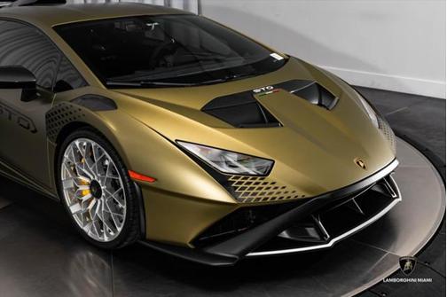2023 Lamborghini Huracan STO Coupe