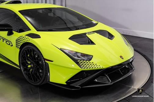 2022 Lamborghini Huracan STO Coupe