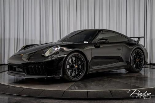 2025 Porsche 911 Carrera 4 GTS
