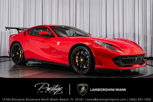 2020 Ferrari 812 Superfast Base