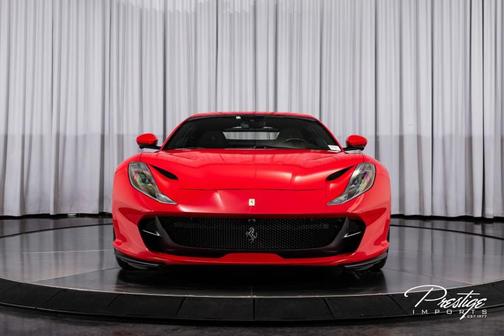 2020 Ferrari 812 Superfast Base