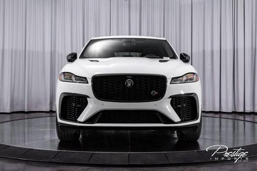 2024 Jaguar F-PACE SVR P550 AWD Automatic