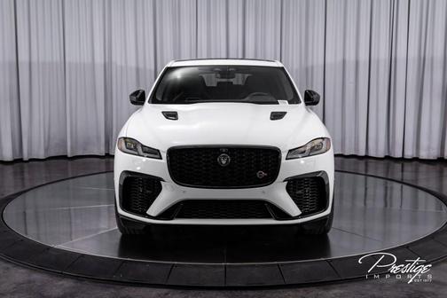 2024 Jaguar F-PACE SVR P550 AWD Automatic