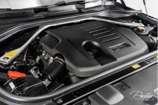 2023 Land Rover Range Rover Sport SE