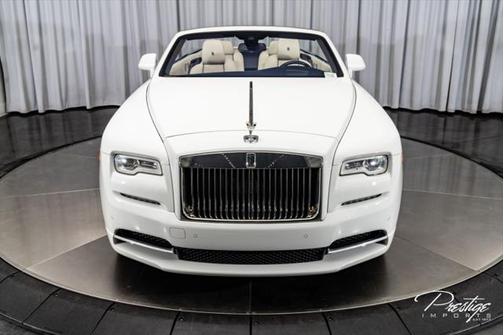2019 Rolls-Royce Dawn Base