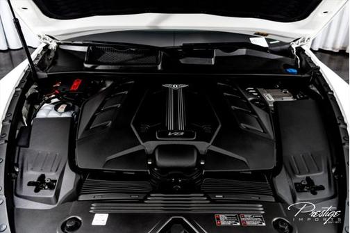 2022 Bentley Bentayga V8