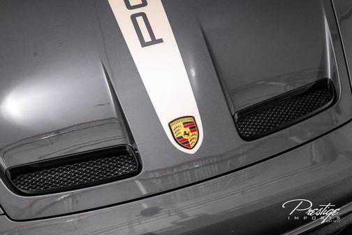 2022 Porsche 911 GT3 w/Touring Package