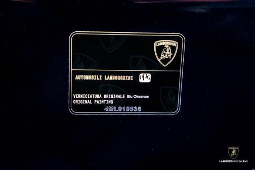 2025 Lamborghini Urus SE