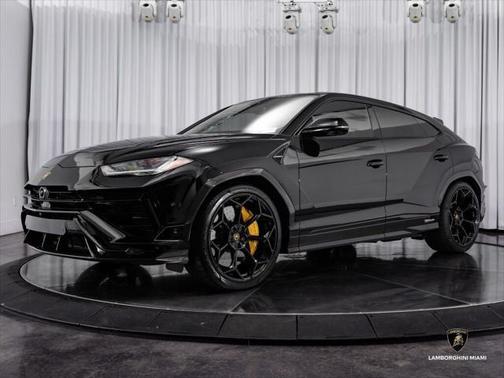 Grigio Lynx Metallic 2024 Lamborghini Urus Performante