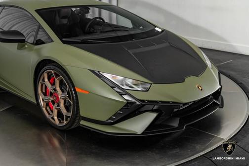 2023 Lamborghini Huracan Tecnica Coupe