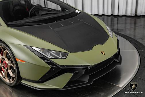 2023 Lamborghini Huracan Tecnica Coupe