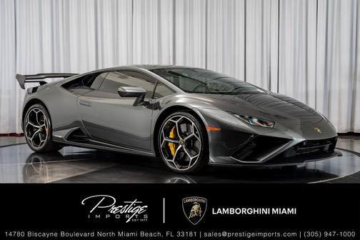2022 Lamborghini Huracan EVO Coupe RWD