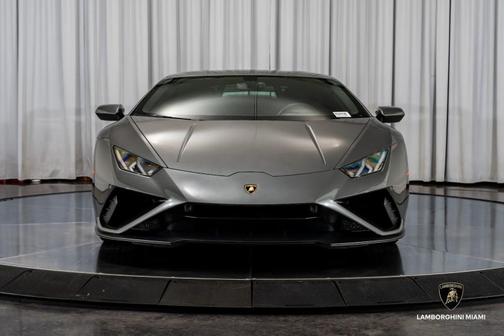 2022 Lamborghini Huracan EVO Coupe RWD